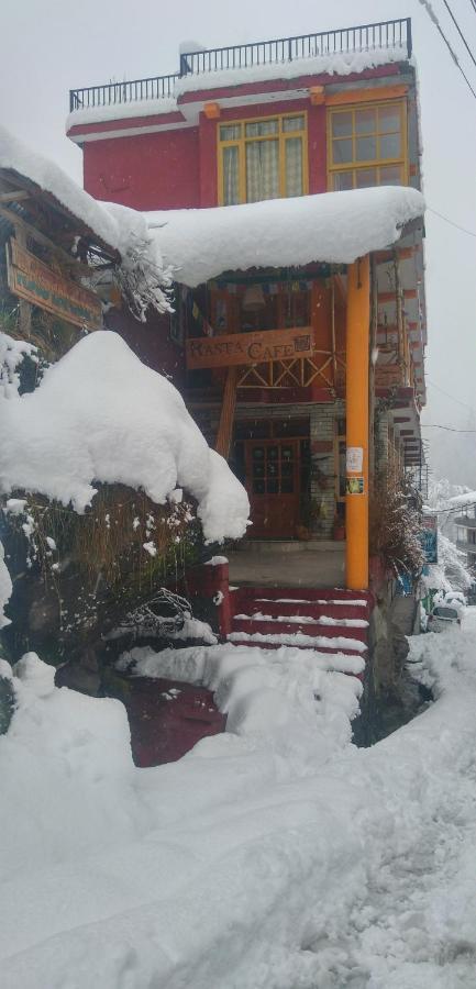 Rasta Cafe And Lodge Manāli Extérieur photo