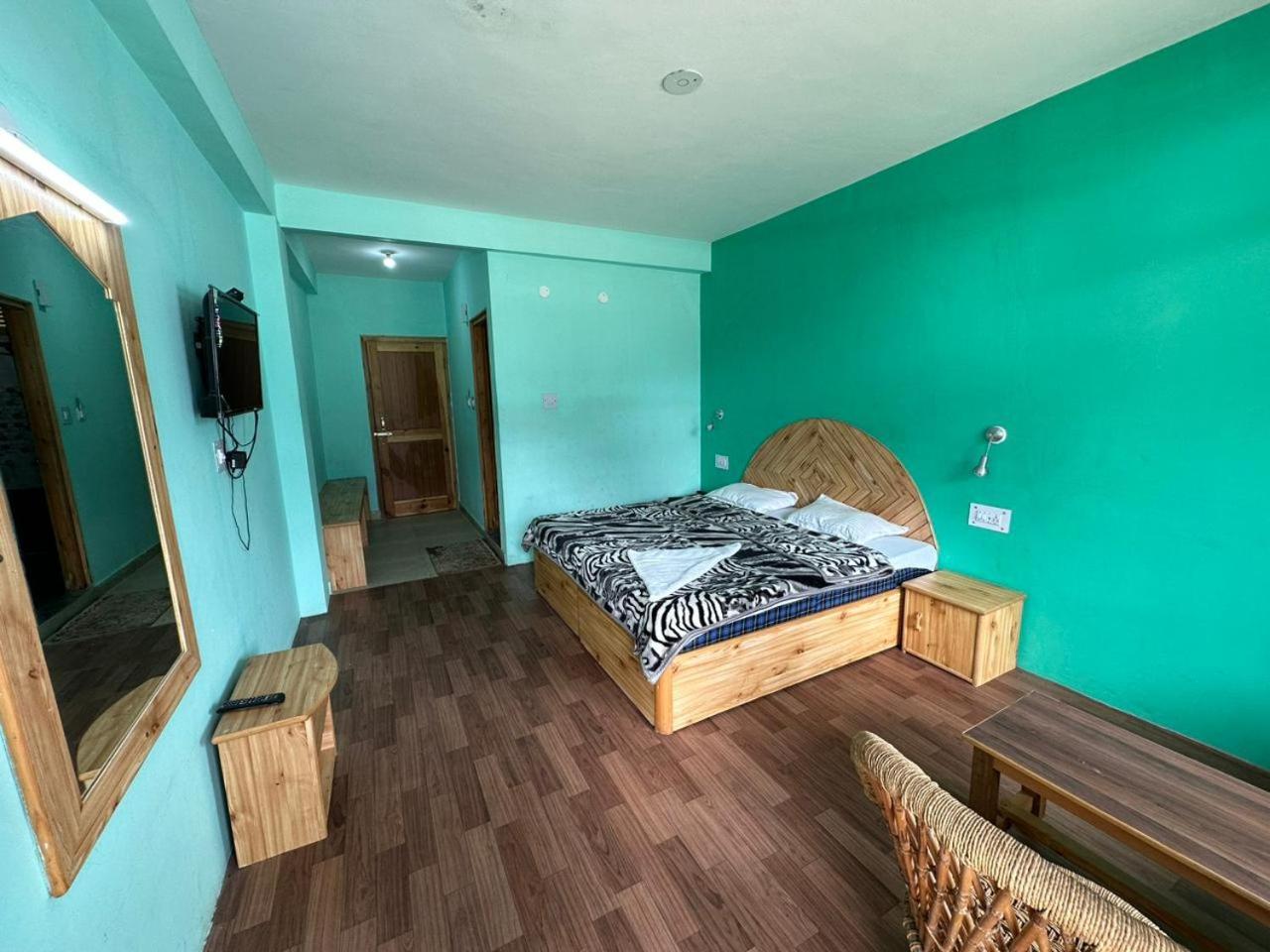 Rasta Cafe And Lodge Manāli Chambre photo